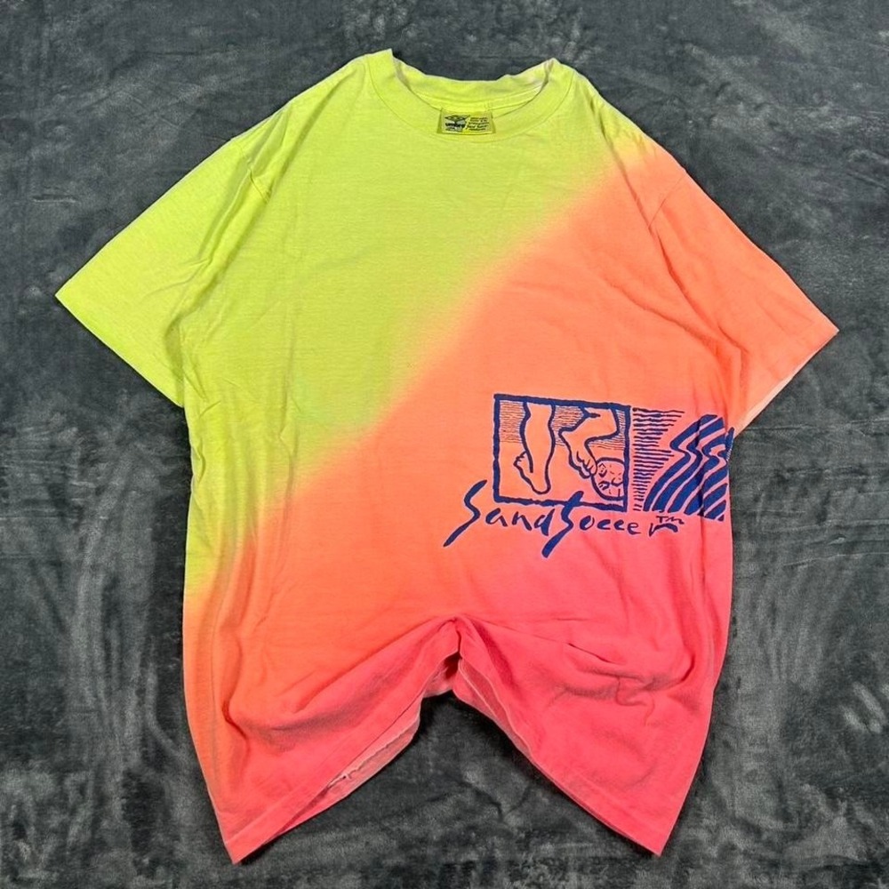Y2K Umbro Sand Soccer Multicolor T-Shirt - size large - measurements listed